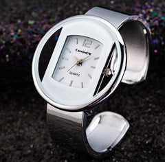 Stainless Steel Bracelet Watch – Japanese Quartz 3 ATM Splash Resistant