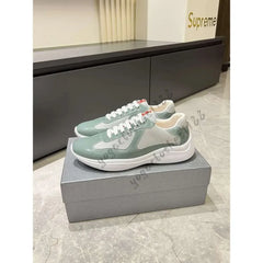 Deqin Women's Skate Shoes - Lightweight Shock Absorption Quick-Dry Leather Sneakers