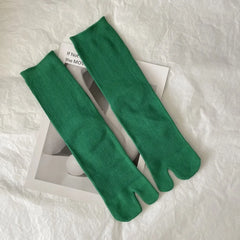 Japanese-Inspired Split Toe Socks – High-Quality Combed Cotton Two-Toed Socks for Men & Women