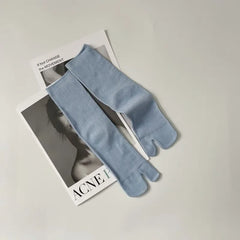 Japanese-Inspired Split Toe Socks – High-Quality Combed Cotton Two-Toed Socks for Men & Women