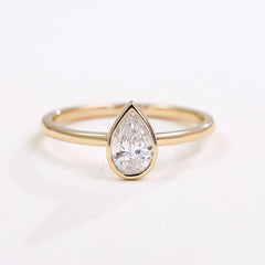 14K/18K Solid Gold Stackable Ring Set – Emerald, Oval & Pear Lab-Grown Diamond Trio
