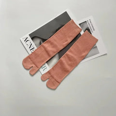 Japanese-Inspired Split Toe Socks – High-Quality Combed Cotton Two-Toed Socks for Men & Women