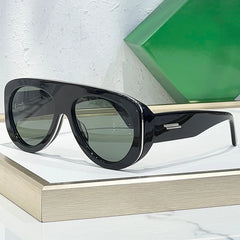 Oval Acetate Sunglasses for Men & Women – Thick Frame Retro UV400 Eyewear | High-Quality