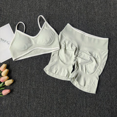 Peach Seamless Yoga Set for Women – Hip-Lifting High-Waist Shorts