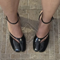 2026 Tabi Sandals for Women – Split-Toe Mary Jane with Chunky Heel, Cross Ankle Strap & Buckle