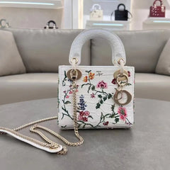 Embroidered Flower Bead Crossbody Bag – Versatile Handheld & Shoulder Purse with Chain Strap