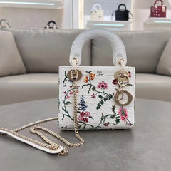 Embroidered Flower Bead Crossbody Bag – Versatile Handheld & Shoulder Purse with Chain Strap