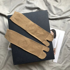 Japanese-Inspired Split Toe Socks – High-Quality Combed Cotton Two-Toed Socks for Men & Women