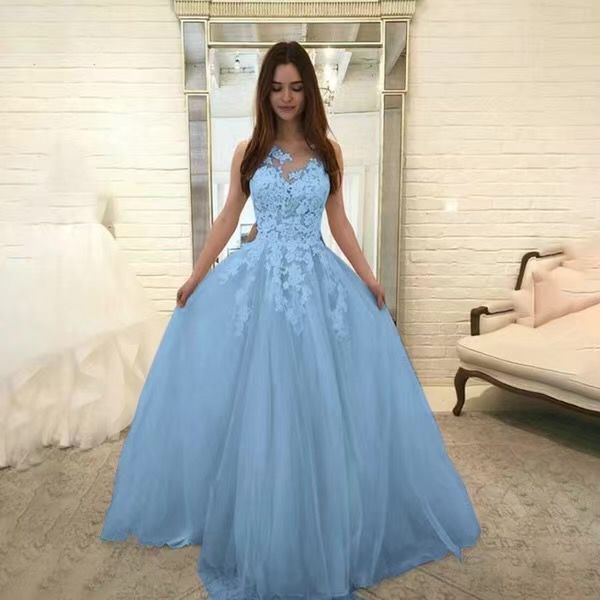 Sleeveless Lace Wedding Dress – Floral A-Line Bridal Gown