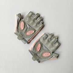 Women's Half-Finger Fitness Gloves – Anti-Slip Palm Grip