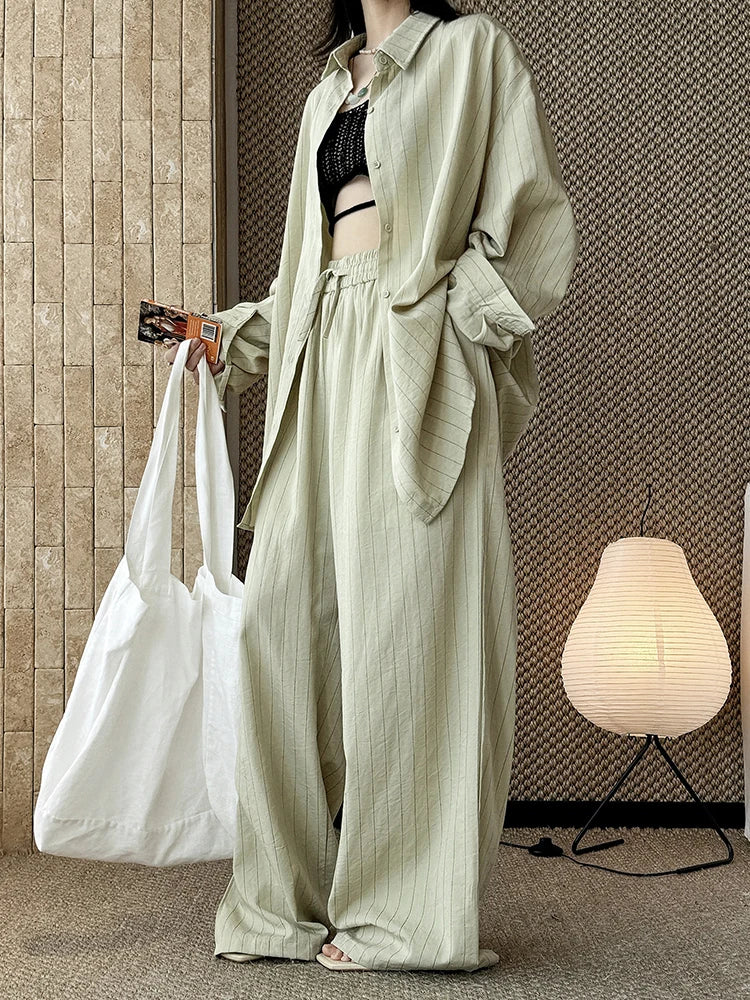 White Pinstripe Two-Piece Suit – Polyester Viscose Cold Wash Oversized